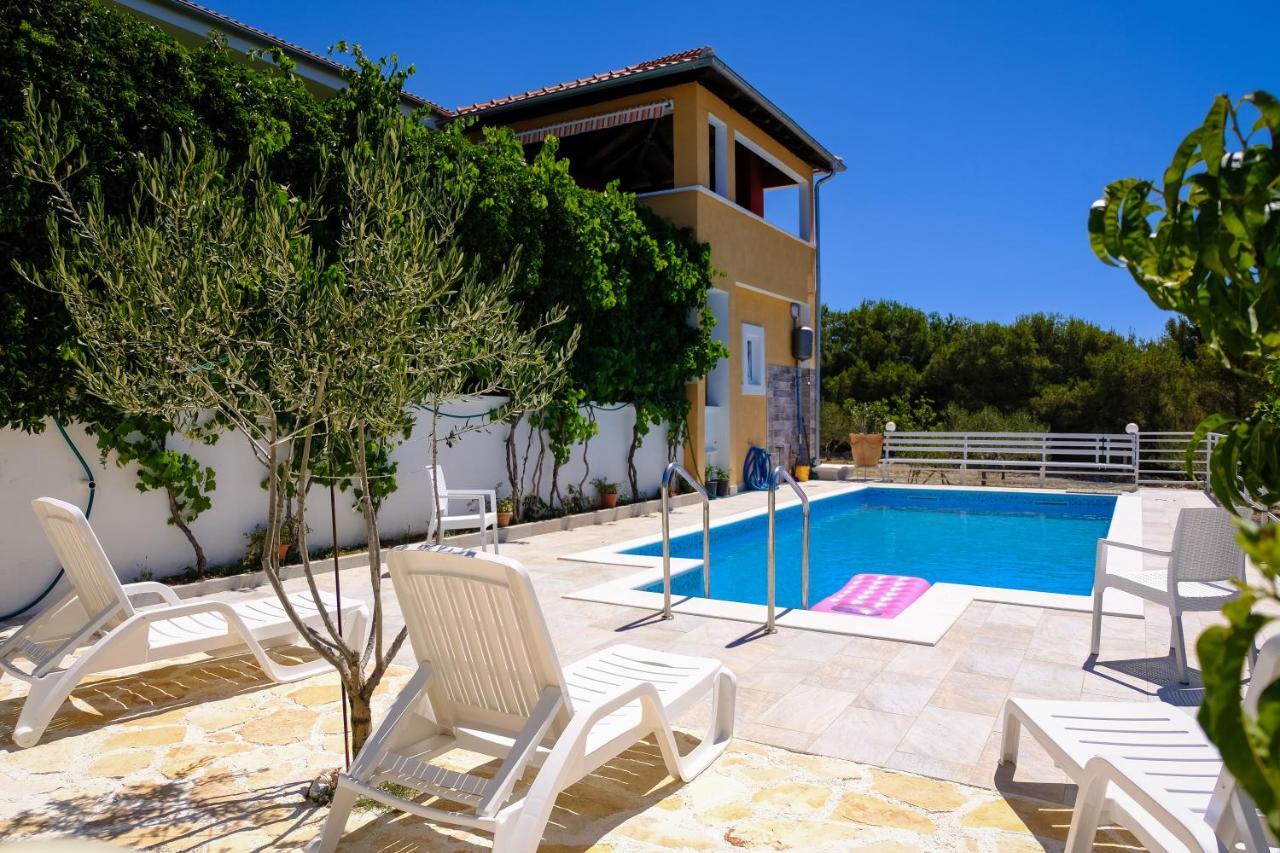 Holiday House Marija Skradin Exterior photo
